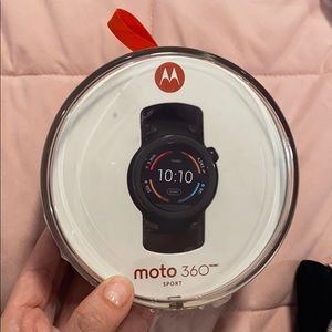 Moto 360